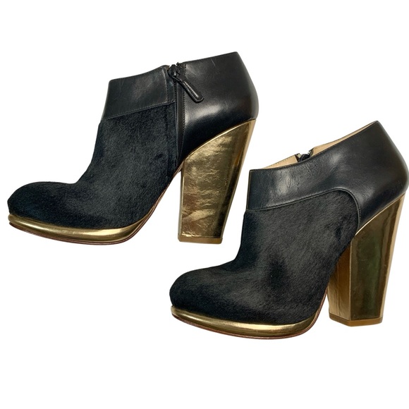 COLE HAAN "Sophie" calf hair boots with gold heel (9) - Picture 3 of 10